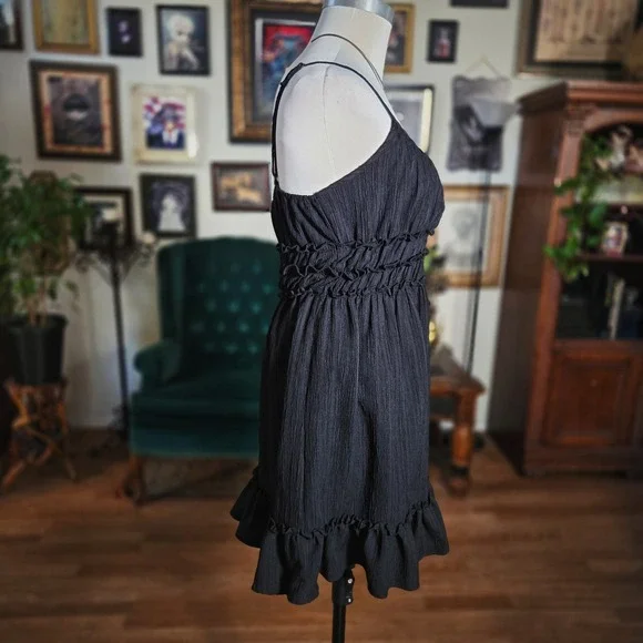 Vintage Y2K Liberty Love Black Ruffle Spaghetti Strap Smocked Waist Mini Dress - Picture 4 of 7